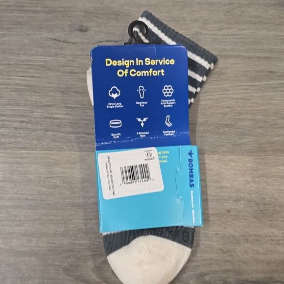Bombas Striped Performance Quarter Socks - Picture 3 of 5
